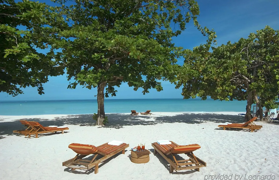 Grand Pineapple Beach Negril-1